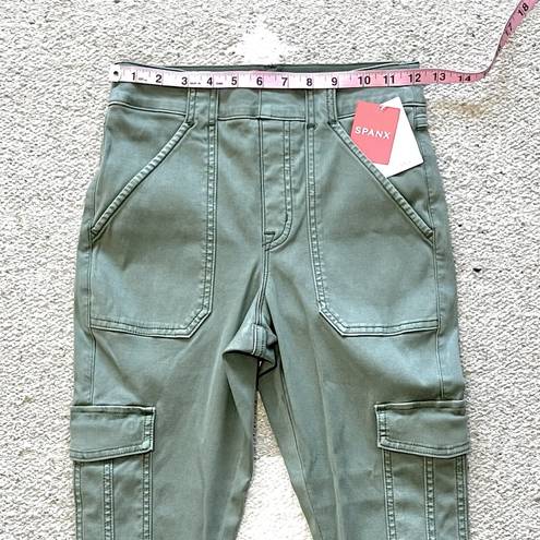 Spanx Stretch Twill Ankle Cargo Pants in Soft Sage