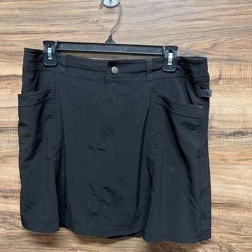 L.L.Bean  black skort 12