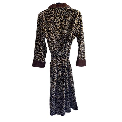 Oscar de la Renta 🎓  Animal Print Fuzzy Robe