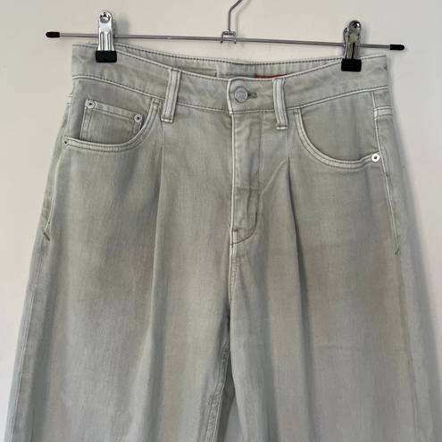 Pilcro Anthropologie The Breaker Relaxed Ultra High Rise Pleated Barrel Jeans