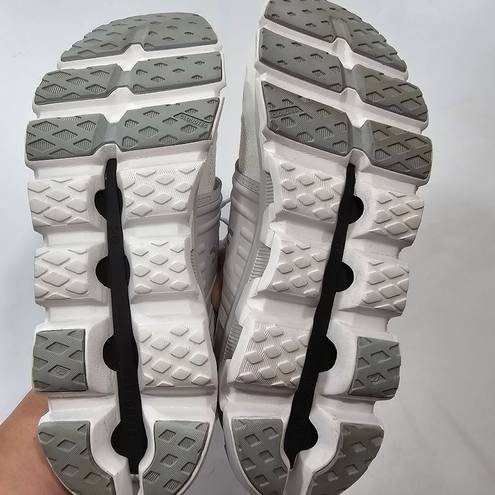 Cloudswift On  3 Sneaker in White & Frost