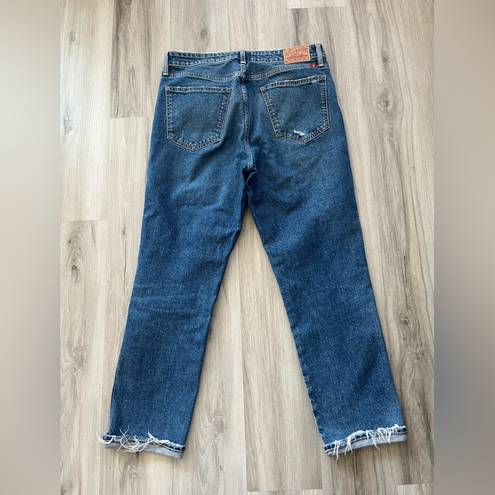 Lucky Brand  8/29 High Rise Tomboy Distressed Jeans