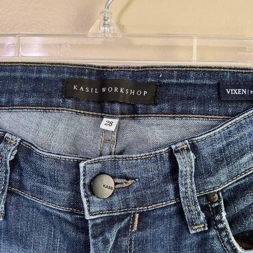 Workshop Kasil  size 6 vixen straight jeans