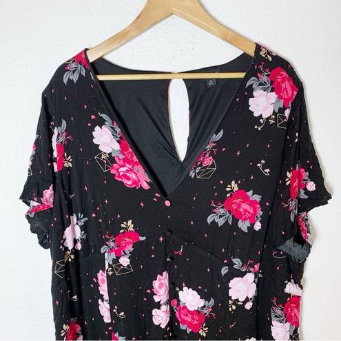 Torrid  Midi Challis Button-Front Dress Floral Envelope Pattern Sz 4 Black