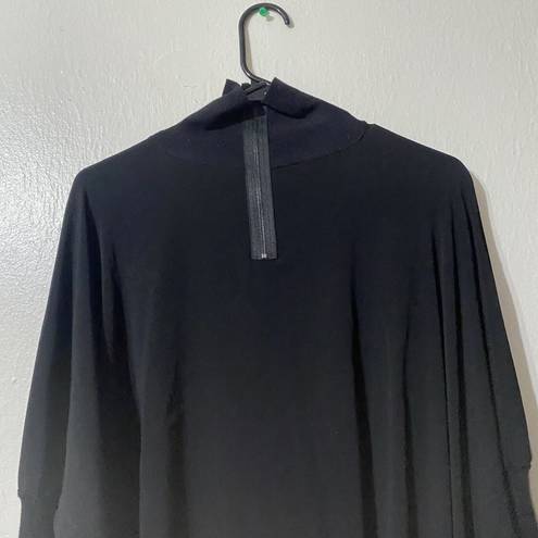 Vince  Poncho Top Womens Medium Black Cashmere Blend Contemporary Minimalist