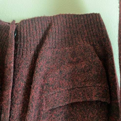 Uniqlo  burgundy marled cardigan in size M