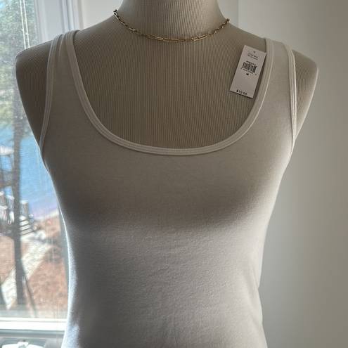 Gap  White Modern Tank, Size Medium, NWT