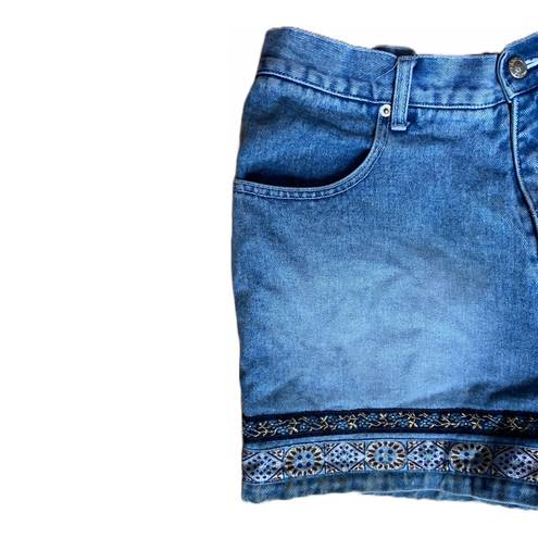 Carolina Blues Vintage Y2K Boho Blue Denim Shorts with Decorative Hem 🔥