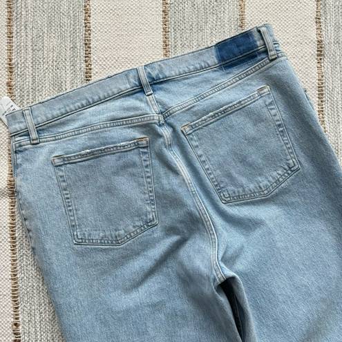 Abercrombie & Fitch  Curve Love Ultra High Rise 90s Straight Jeans Size 34