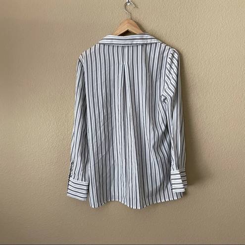 Zac and Rachel  Button Down Blouse Shirt Size Medium