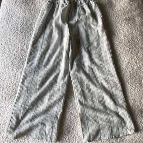 Lulus  small pull on pants