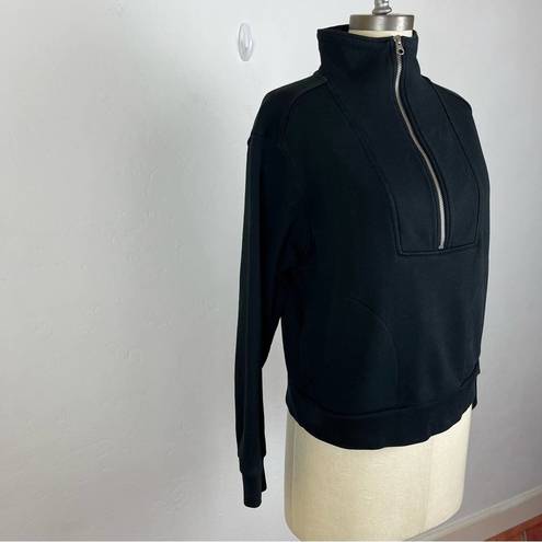 Everlane  The Track Half Zip in Black