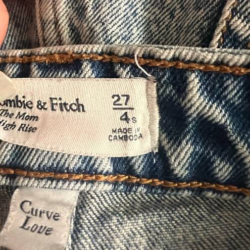 Abercrombie & Fitch The mom high rise curve love jeans Abercrombie 4s