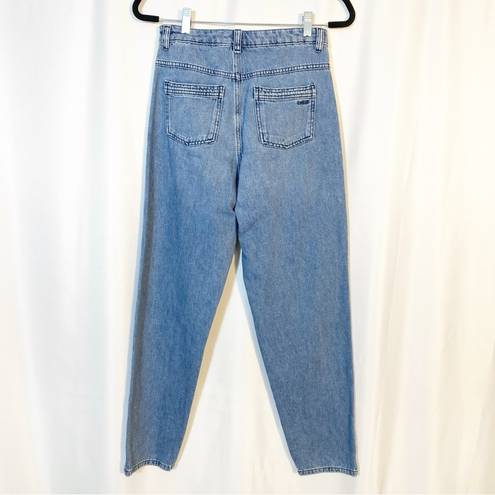 Ba&sh  Sophia High Rise Mom Relaxed V-Shaped Yoke Straight Leg Jeans Light Wash