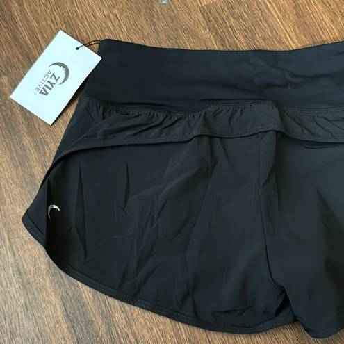 Zyia  active shorts