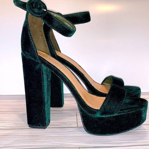 Bamboo  Women's Chunky Heel Platform Sandal with Ankle Strap, Green Sz 7.5 women