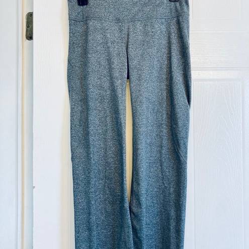 Athleta  Work It Out Capri Gym Pants Gray ST