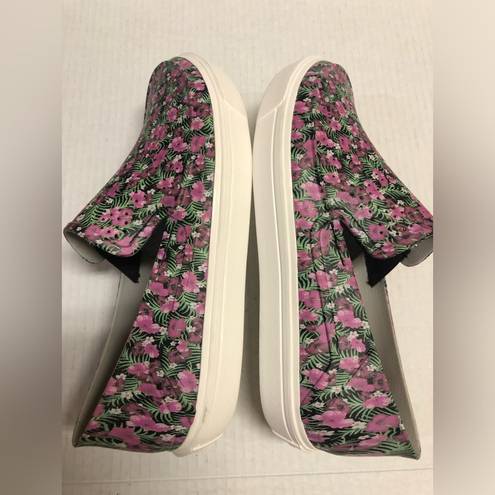 Crocs  Citilane Roka Purple Floral Slip On Sneaker Size 10