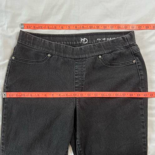 New Direction  14R Tie Bottom Black Pull On Skinny Jeans