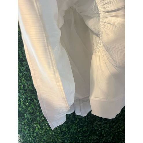 Tiger Mist  White Elastic Band Ruffle Skirt Size Small High Rise