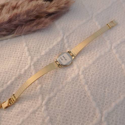 Seiko Dainty Vintage Gold ‎ Timepiece