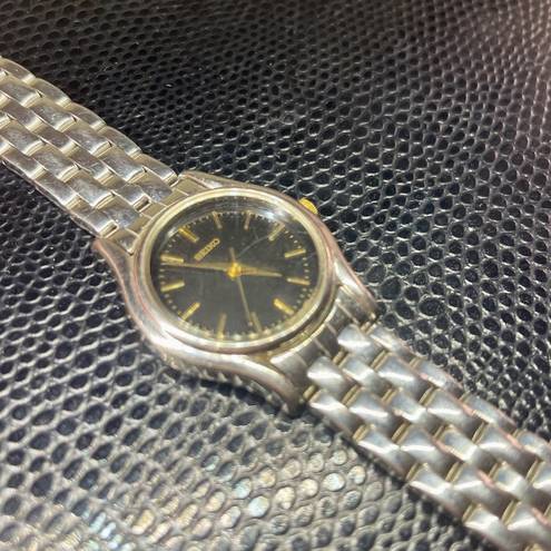 Seiko  2 Tone Watch Stainless Steel Silver Gold Vintage Analog