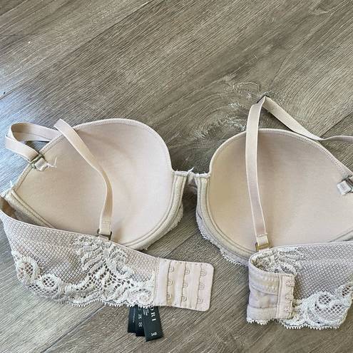 Natori  Beige Padded Demi Lace Bra ~ EUC Women’s Size 34B