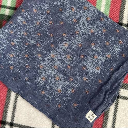 Treasure & Bond Blue Star Print Distressed Look Scarf