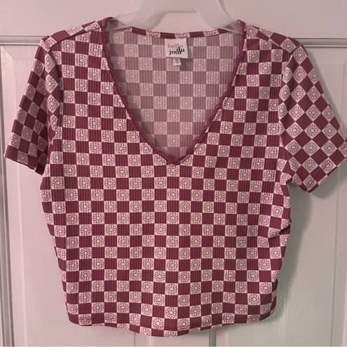 belle du jour Juniors Pink Floral Checkered V-Neck Short Sleeve Fitted Crop Top