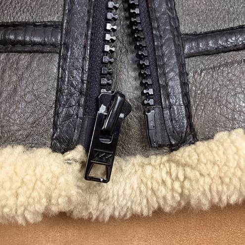 Size 10 Genuine Shearling B