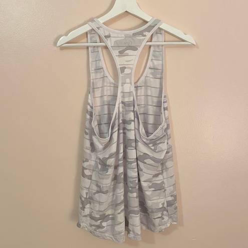 Zyia Active White Camo Tank Top Size XL