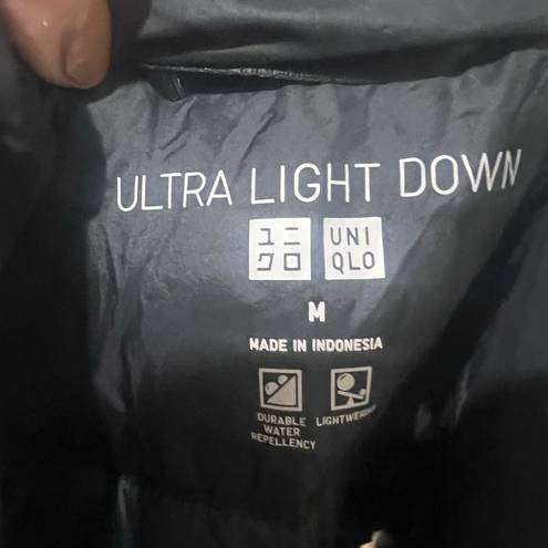 Uniqlo  Black ultra light vest