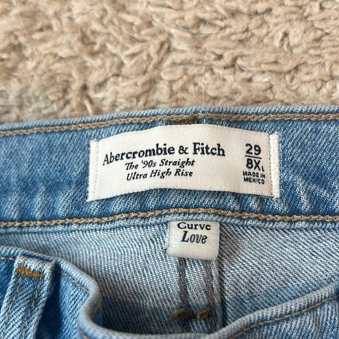 Abercrombie & Fitch Abercrombie Curve Love Ultra High Rise 90s Straight Jeans