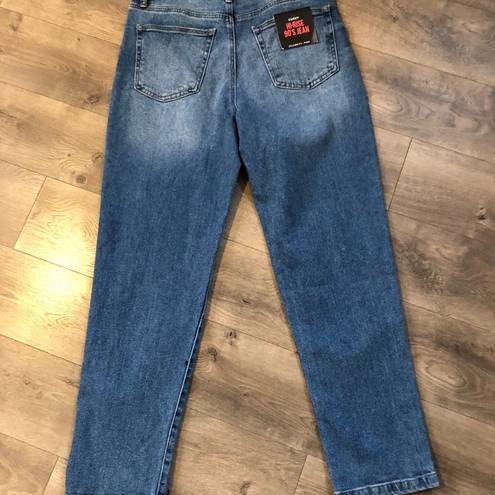 Celebrity Pink  Curvy Mid Rise 90’s Jeans New