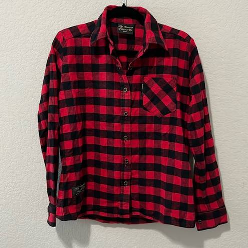 Krass&co THE VERMONT FLANNEL  Women's Classic Red Buffalo Flannel Shirt, Size S