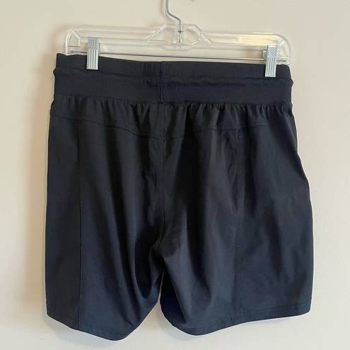 Zyia  Active Black Canyon Shorts- Size L