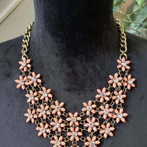 Daisy Womens Pink Rhinestone Statement Flower  Bib Necklace with Lobster Clasp