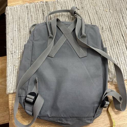 Fjällräven Fjall raven grey book bag