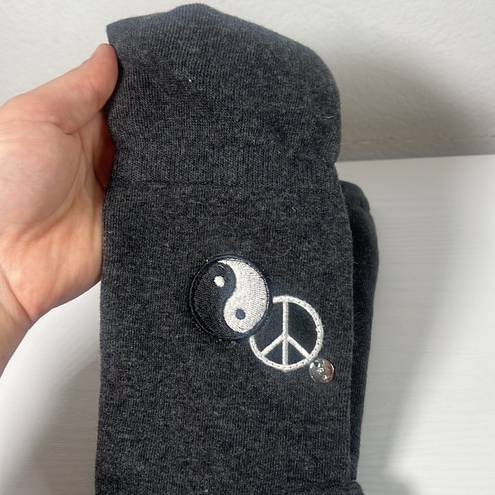 Revolution ToeSox |  Yin & Yang Jojo Leg Warmers