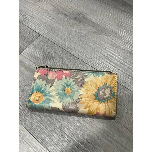 Patricia Nash  Leather Wallet Floral Multi-color Print BEAUTIFUL