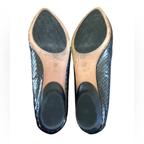 Donald Pliner Donald J Pliner ANCA Black Snake Faux Leather Flats Loafer Shoe 8.5M Pointy Toe