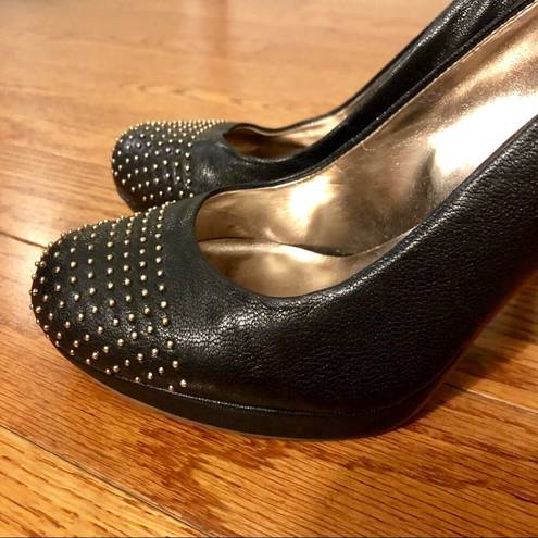 DKNY  VINTAGE RARE  Black Leather & Gold Studded Heels Women's Size 8