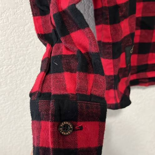 Krass&co THE VERMONT FLANNEL  Women's Classic Red Buffalo Flannel Shirt, Size S