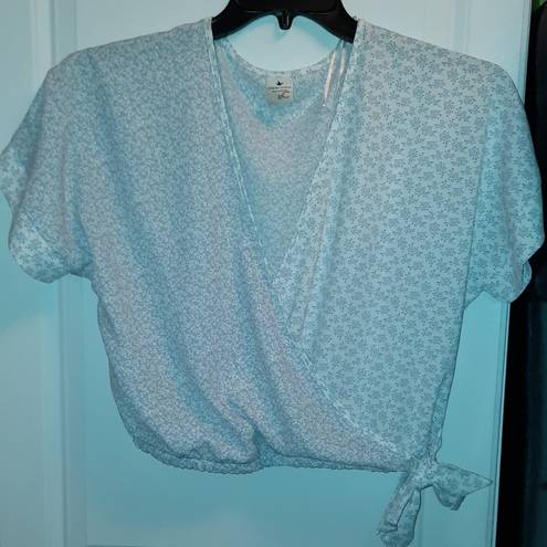 Paper Crane  Floral Blouse Size Small