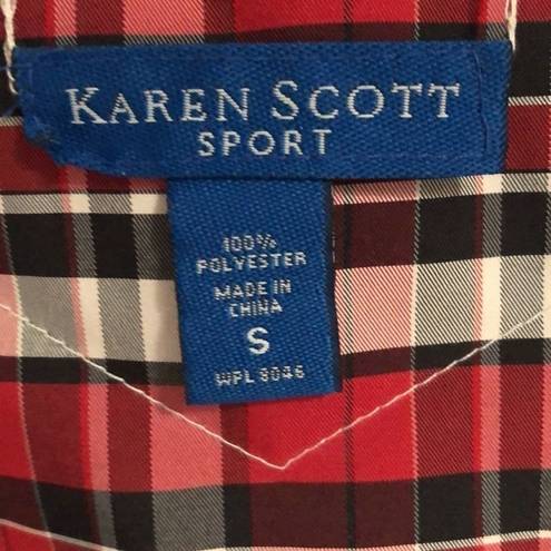 Karen Scott  Sport Reversible plaid vest.  Size S.