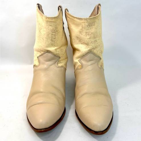 Dingo Vintage 1980’s  Cream Leather Slouchy Western Boots size 9.5 IOB