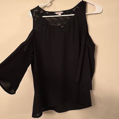 Candie's Candie’s Size Medium Women Black Colored Blouse