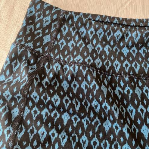 Coldwater Creek  Black and Blue Ikat Print High Rise Straight Leg Athletic Pants