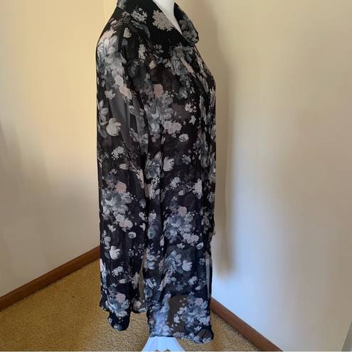 Stylestalker  Revolve Black and Grey Floral Blouse Sheer w/ Wrap Piece Size 6