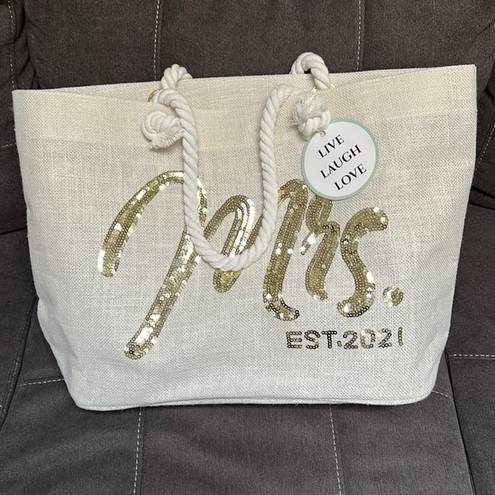 ma*rs Elegant Park “.” Tote